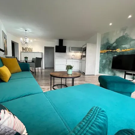 Lord Nelson 515 Apartment